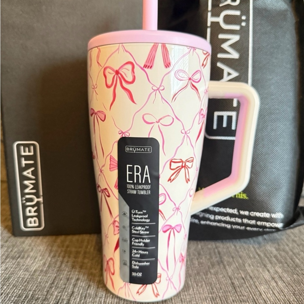 BrüMate Pink Bows 30oz